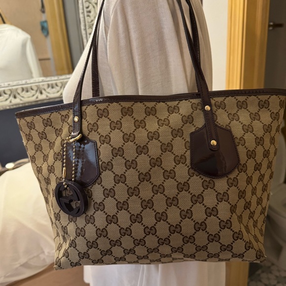 Gucci Signature-Purple Interior Bag - Picture 1 of 16